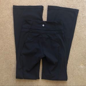 Lululemon yoga pants